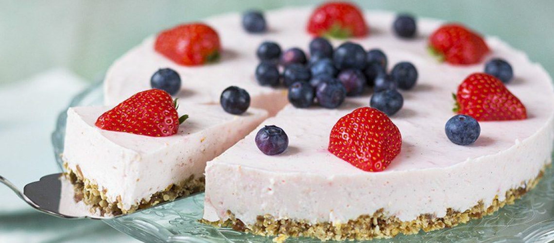 Gezonde aardbeien kwarktaart